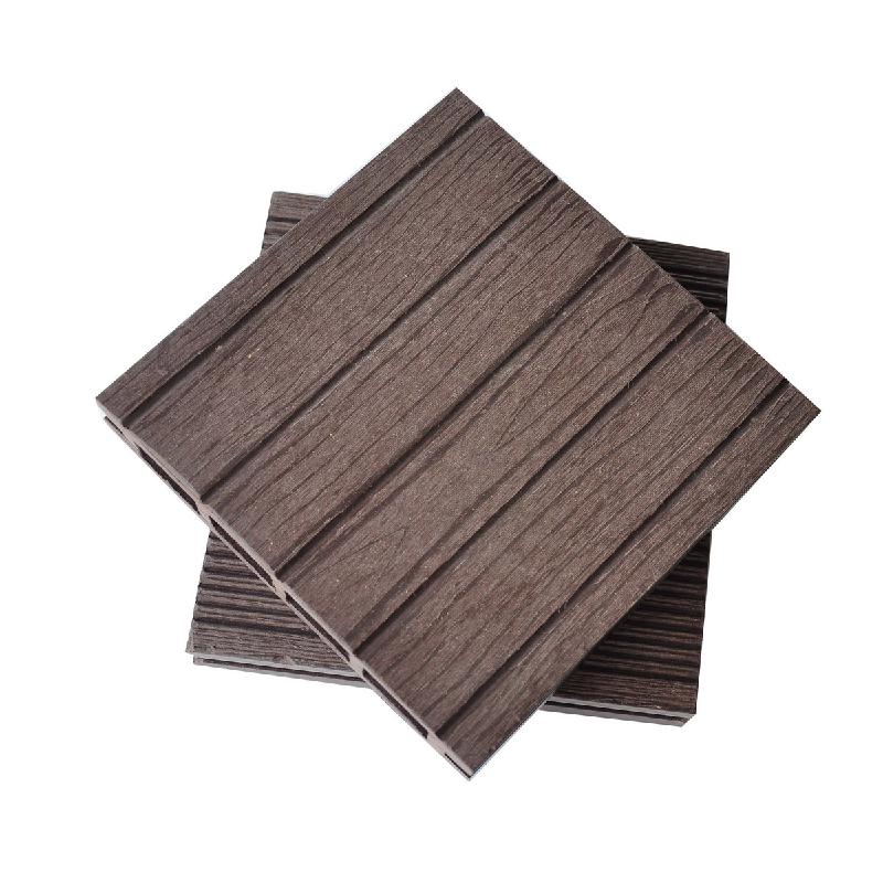 青島李滄區(qū)木塑地板供貨商圖片