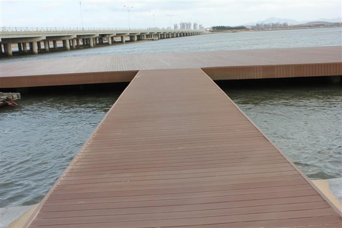 供應(yīng)山東聊城木塑地板生產(chǎn)廠家批發(fā)