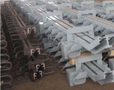 GQF橋梁伸縮縫裝置，專業(yè)生產(chǎn)，*價(jià)格