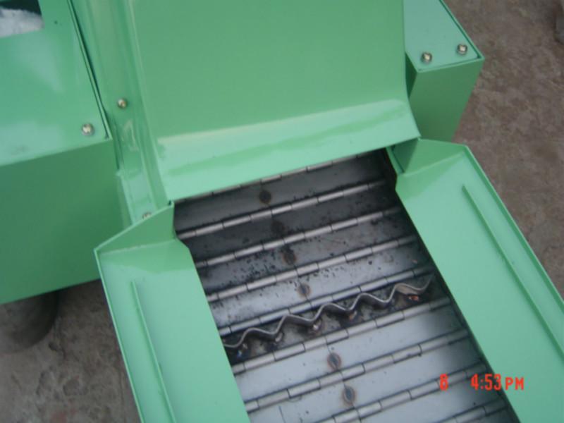 供應山東機床排屑機-青島專業(yè)的機床排屑機生產(chǎn)廠家