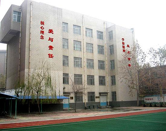 供應(yīng)廣告牌制作廠家