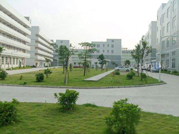 供應(yīng)東莞市清溪鎮(zhèn)10萬平米廠房出租