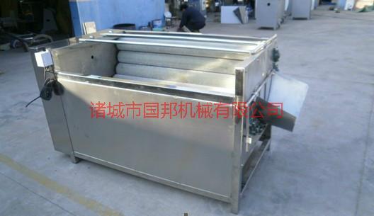 供應(yīng)毛刷清洗機廠家價格，紅薯脫皮機