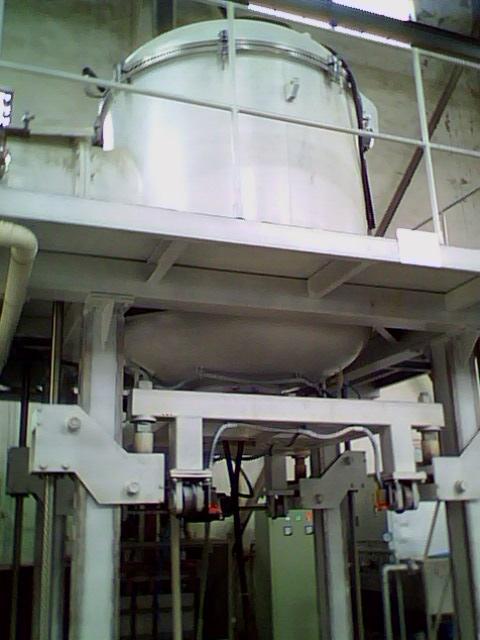 供應真空爐粉末冶金真空燒結爐