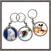 供應(yīng)pvc卡好還是做銅版紙好宜賓哪里可以做PVC胸卡