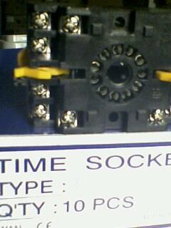 現(xiàn)貨特價(jià)P2CF11圖片