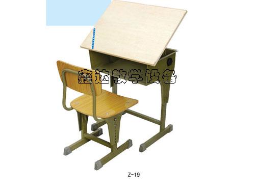 供應(yīng)河北學(xué)生美術(shù)升降課桌椅批發(fā)