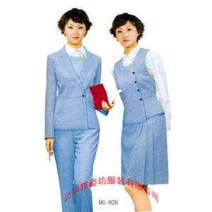 供應(yīng)商場制服、營業(yè)員工服、導(dǎo)購員工裝