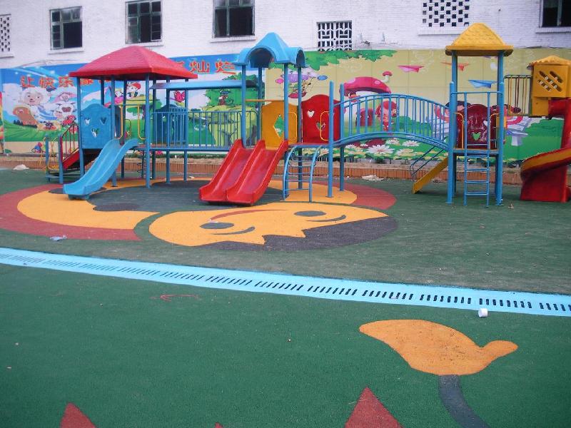 供應(yīng)幼兒園EPDM塑膠地板