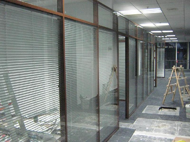 供應(yīng)內(nèi)置百葉玻璃隔斷主要應(yīng)用范圍
