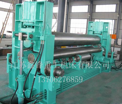 江蘇南通卷板機(jī)廠家報(bào)價(jià)圖片
