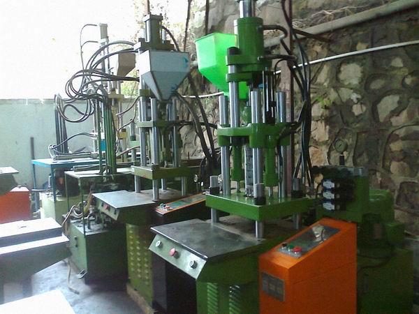 深圳二手立式注塑機(jī)回收/回收龍華大浪舊立式注塑機(jī)