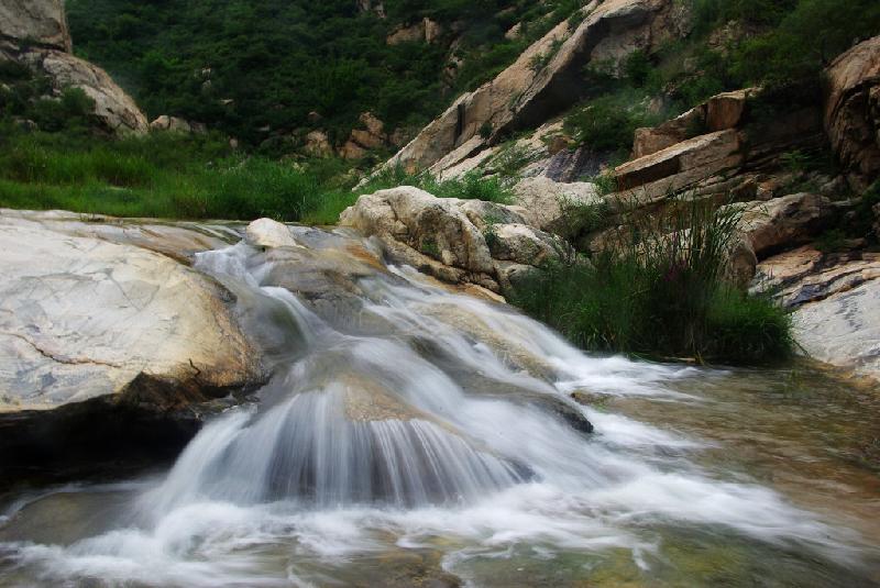 石家莊拓展培訓(xùn)基地/豬圈溝拓展圖片