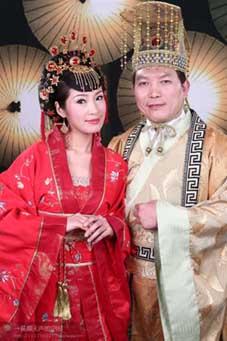 武漢婚慶古裝婚禮圖片