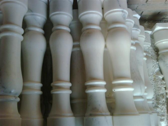 供應(yīng)曲陽石雕陽臺柱