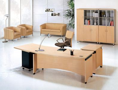 廣州買板式辦公家具板式大班臺(tái)圖片