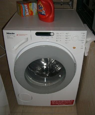 供應(yīng)三里屯附近空調(diào)維修電話《三里屯空調(diào)加氟電話》