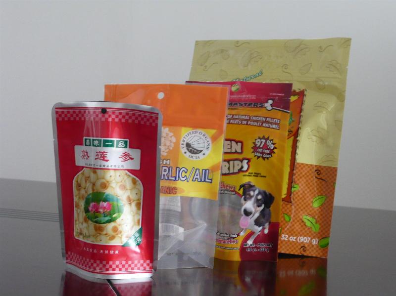 供應(yīng)復(fù)合袋青島周氏塑料生產(chǎn)供應(yīng)