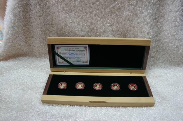 供應(yīng)西安紀(jì)念章定做，*紀(jì)念*