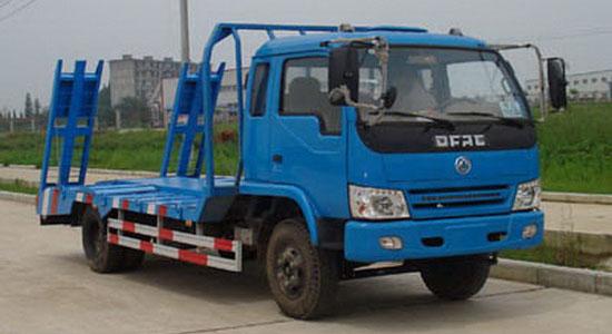 供應(yīng)東風(fēng)勁卡單橋挖機(jī)平板運(yùn)輸車