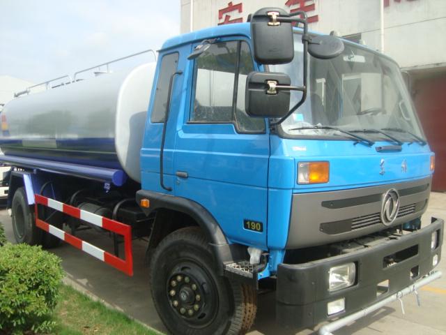 供應(yīng)東風(fēng)145灑水車降價大促銷