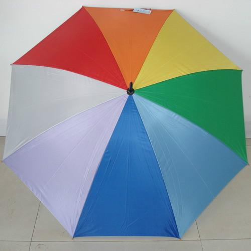 供應(yīng)高爾夫雨傘制作商，高爾夫廣告?zhèn)銏?bào)價(jià)，廣告?zhèn)阌喿?  src=