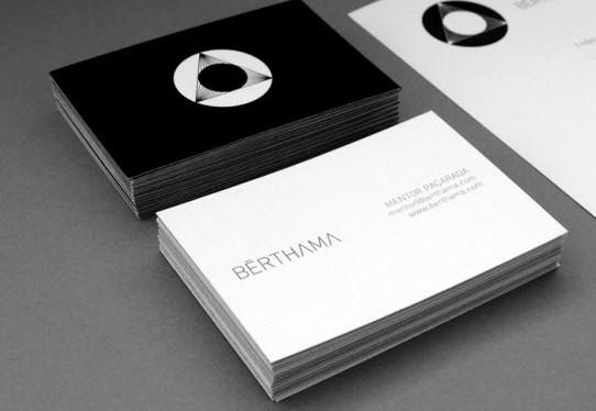 供應(yīng)深圳市特價名片印刷