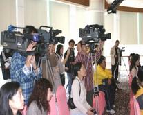 供應(yīng)鄭州會(huì)場(chǎng)布置/會(huì)議設(shè)施租賃