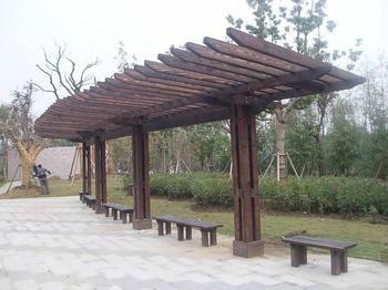 供應(yīng)吉安防腐木花箱價格-吉安防腐木花箱多少錢