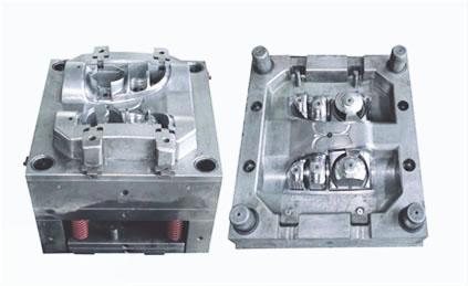 供应汽车车灯注塑模具制造厂家，汽车车灯塑料模具加工供应商凯豪模具厂