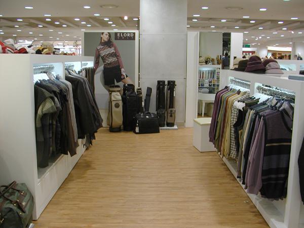 供應(yīng)韓國進(jìn)口pvc塑膠地板現(xiàn)貨批發(fā)中