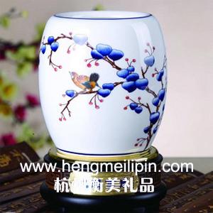 供應杭州禮品公司青花瓷旋轉(zhuǎn)筆筒百財筆筒水晶筆筒商務會議禮品定制定做