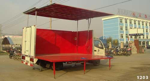 供應江淮雙排舞臺車多少錢