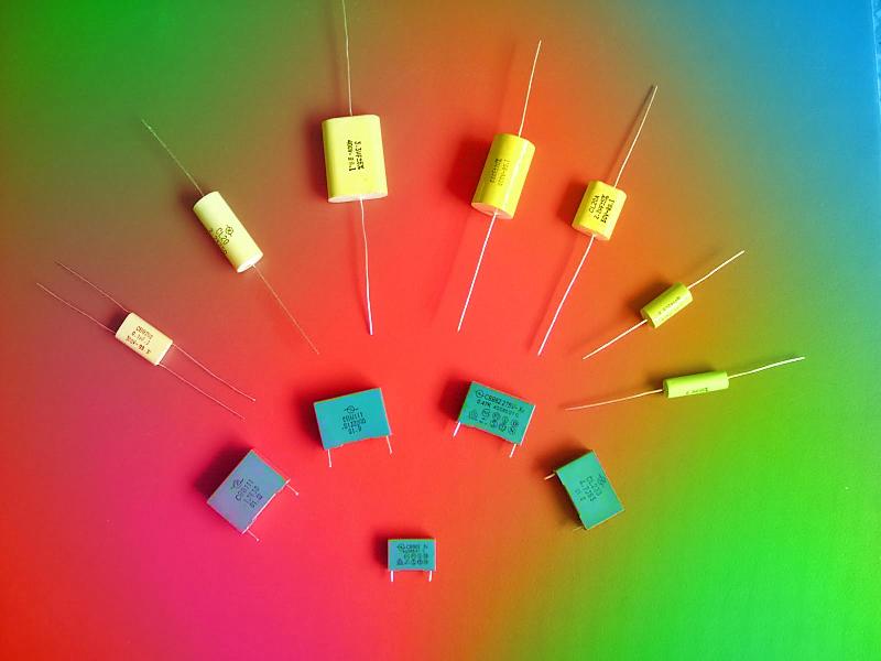 供應(yīng)國營第七九四廠有機薄膜電容器