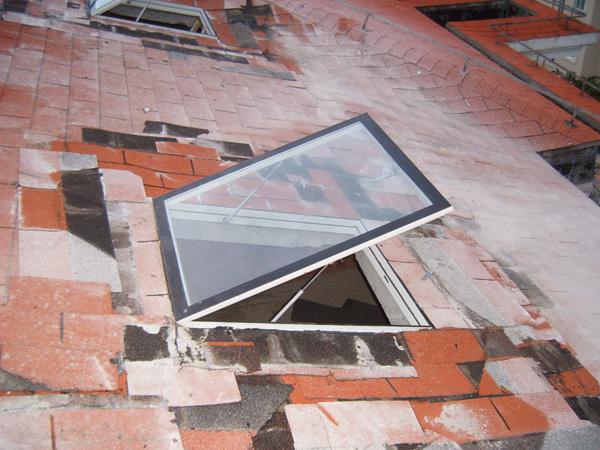 11401400鋁合金天窗圖片