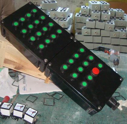 BF28158-S防爆防腐控制箱圖片