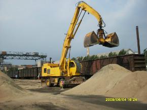 供應火車卸煤炭卸礦石卸沙子機械設備