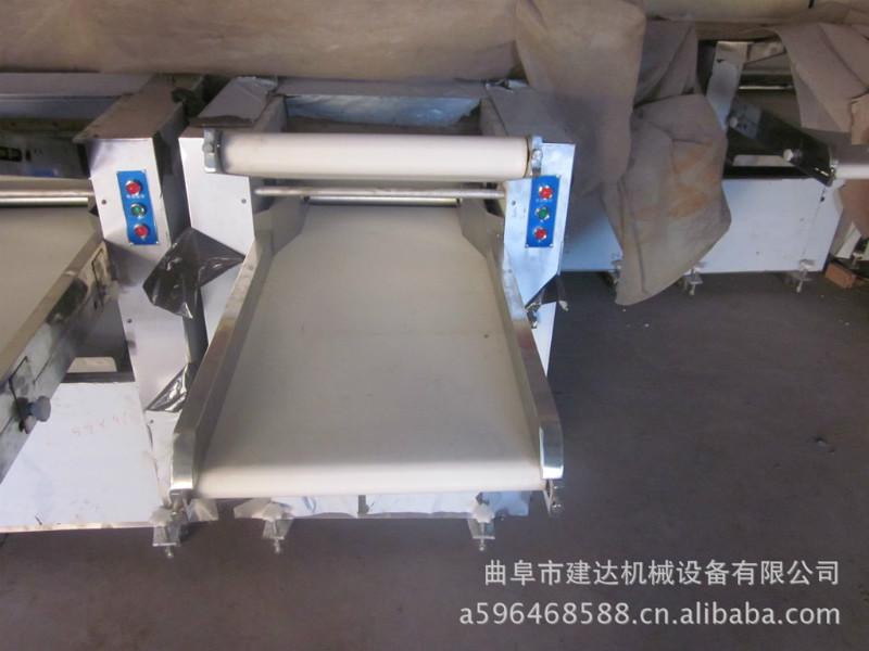 供應(yīng)大型食堂壓面機 壓面機多少錢 山東壓面機廠家批發(fā)