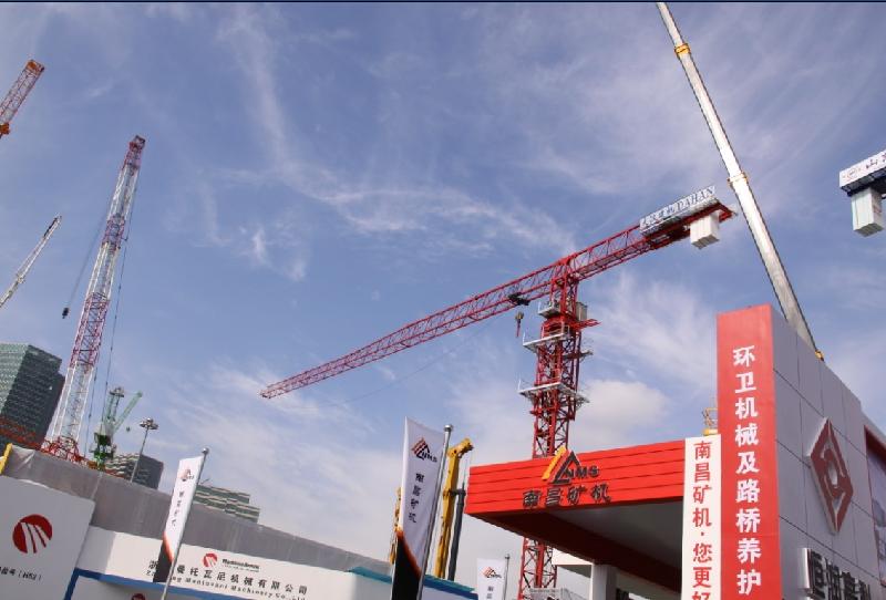 供應(yīng)混凝土輸送泵價格，山東混凝土輸送泵報價，濟南混凝土輸送泵生產(chǎn)廠