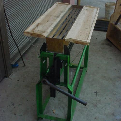 供應(yīng)蠟筆機(jī)蠟燭機(jī)
