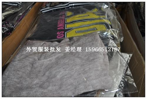 供應(yīng)天樂(lè)外貿(mào)服裝批發(fā)市場(chǎng)京溫外貿(mào)服裝市場(chǎng)廠(chǎng)家直銷(xiāo)貨源