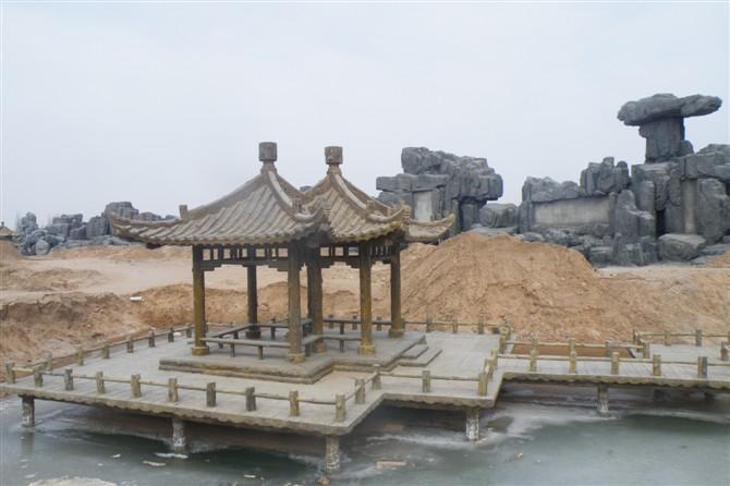 供應(yīng)假山仿木生態(tài)園林景觀設(shè)計(jì)與制作
