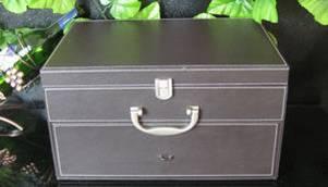 供應(yīng)頂配帶藍(lán)光電動開瓶器醒酒器套裝/特價批發(fā)不銹鋼紅酒開瓶器/