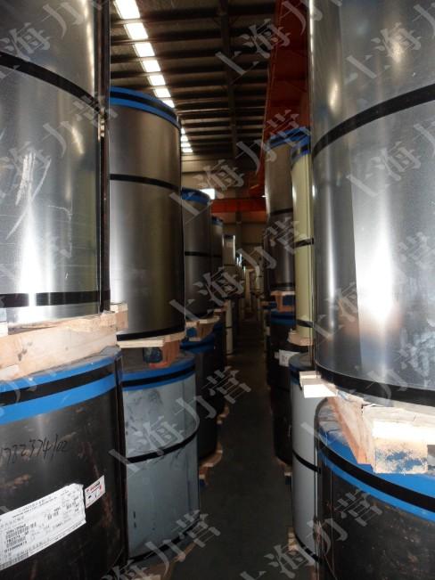 烏魯木齊寶鋼氟碳彩鋼板圖片