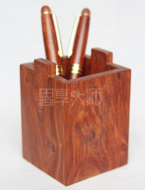 思享大師紅木筆筒天圓地方款圖片