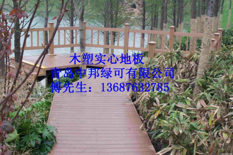 供應(yīng)青島平度木塑實(shí)芯地板購買