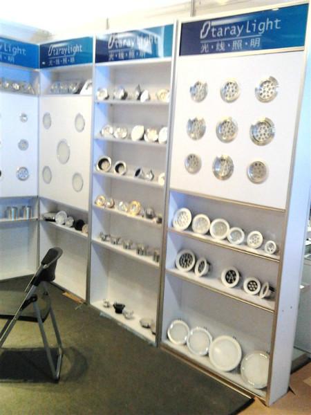 供應(yīng)LED展示柜 中山LED展示柜，*生產(chǎn)廠家批發(fā)LED展示柜