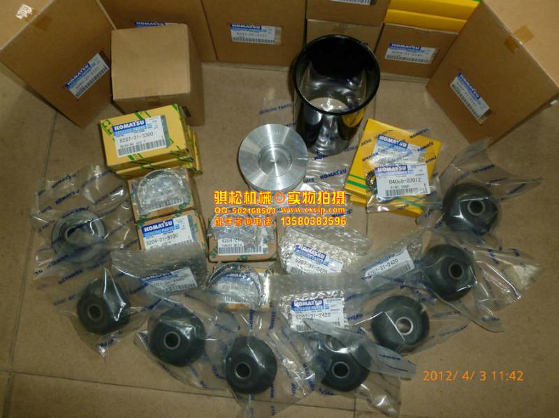 供應(yīng)小松挖掘機(jī)配件KOMATSU