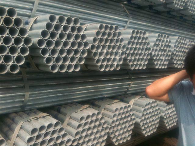 山東q195鍍鋅管,現(xiàn)貨銷售 4分-8寸鍍鋅鋼管