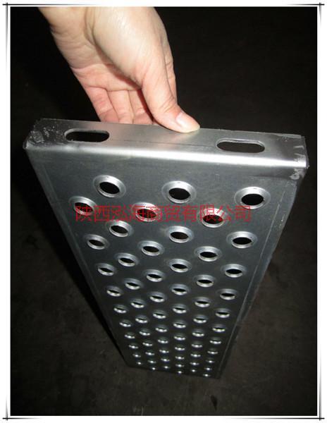 供應(yīng)西安沖孔防滑踏板-防滑踏板供銷(xiāo)商-*的防滑踏板